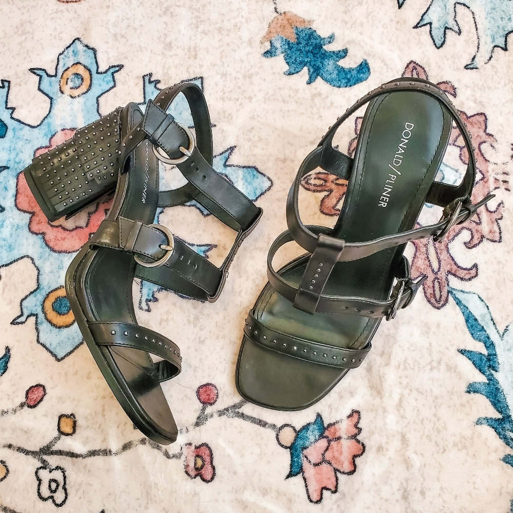 Donald J Pliner Freyah Black Leather Strappy Black Block Heel Sandals